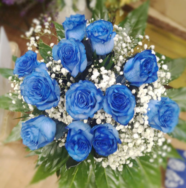 Ramo de rosas azules 12 unidades